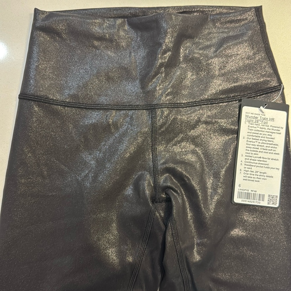 Lululemon Special Edition BRAND NEW wunder train hr tight 28” foil with tags sz6